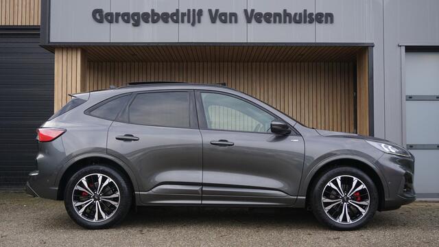 Ford KUGA 2.5 224pk PHEV ST-Line X Pano Dak 360-View B&O Trekhaak Stoel & Stuurverwarming HUD *Complete Kuga* 49262km!