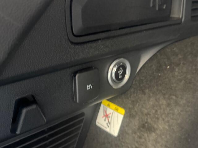 Ford KUGA 1.5 150 pk ST-line X technopack, driverpack, winterpack, B&O sound, e-trekhaak, camera, lederen bekl., 19" velgen, Hub.