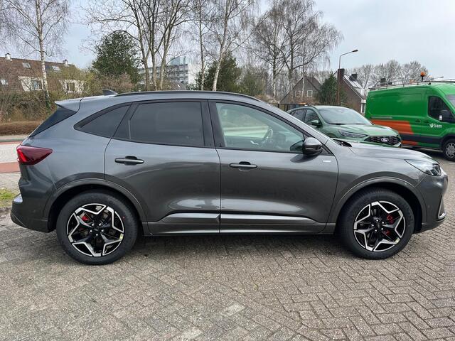 Ford KUGA 2.5 PHEV ST-Line X | Orig. NL Auto | Panoramadak | Head up Display | Adaptive LED | Winter Pack | Wegklapbare trekhaak | 19 inch lichtmetalen velgen | AGR-stoelen | Bang&Olufsen | Elektrische achterklep