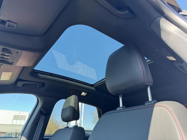 Ford KUGA 2.5 PHEV ST-Line X | Orig. NL Auto | Panoramadak | Head up Display | Adaptive LED | Winter Pack | Wegklapbare trekhaak | 19 inch lichtmetalen velgen | AGR-stoelen | Bang&Olufsen | Elektrische achterklep