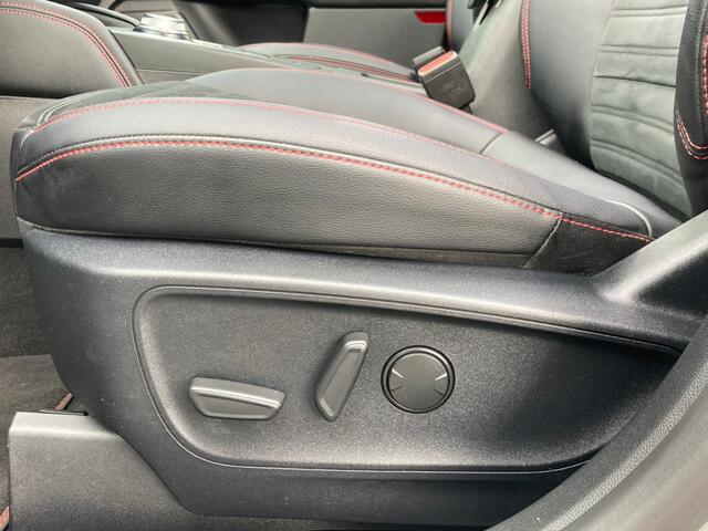 Ford KUGA 2.5 PHEV ST-Line X 225pk/165kW e-CVT Automaat | Elektr. trekhaak | Driver Assistance Pack | Winter Pack | Technology Pack | etc. etc.