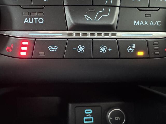 Ford KUGA 2.5 PHEV Titanium X | Elektrische Trekhaak | Panoramdak | Stoel + stuurverwarming | Achteruitrijcamera |