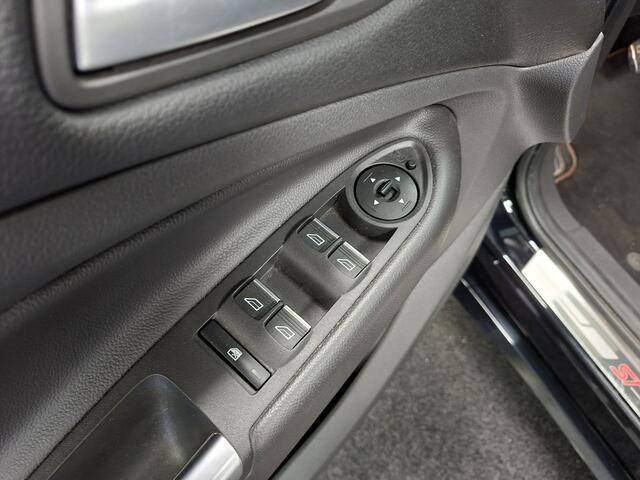 Ford KUGA 1.5 EcoBoost ST Line I Origineel NL-Auto I Luxe uitvoering I Stoelverwarming I