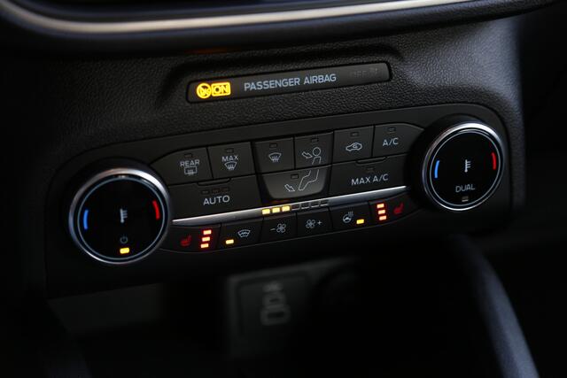 Ford KUGA 2.5 PHEV Titanium Navi