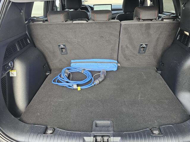 Ford KUGA 2.5 PHEV ST-Line | Orig. NL Auto | Wegklapbare trekhaak | Winter Pack | Nieuw model