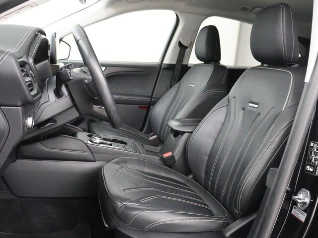 Ford KUGA 2.5 PHEV Vignale | Leder | Head-Up | Stoelverwarming | 360 Camera | Adaptive cruise | Carplay | Achterbankverwarming | 18'' | Navigatie | Full LED | B&O Sound | Park Assist | Keyless | Digital Cockpit | Plug In