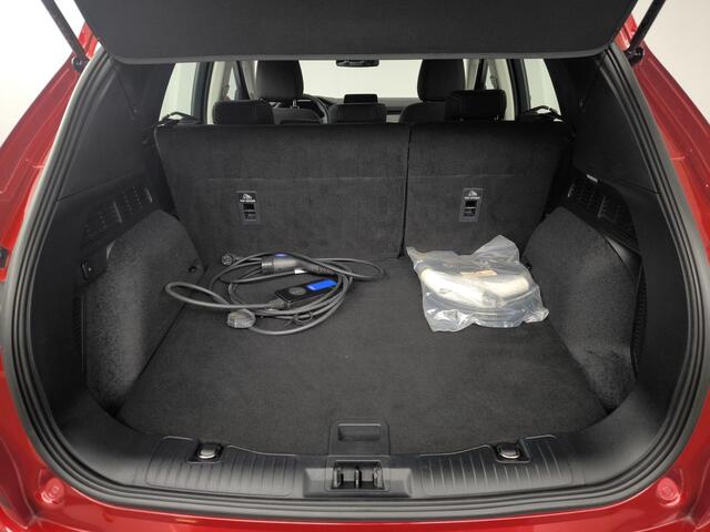 Ford KUGA 2.5 PHEV Titanium | Camera | Pack Winter | Trekhaak | 18"Lichtmetaal | All Season | Navigatie |