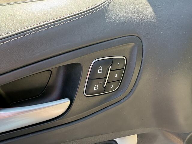 Ford KUGA 1.5 EcoBoost Vignale, pano, trekhaak,leder