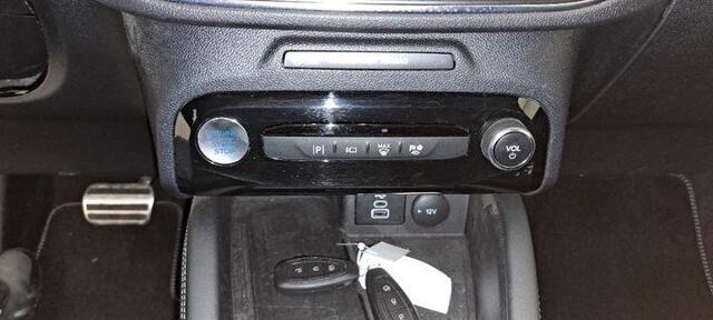 Ford KUGA 2.5 FHEV Active X 190pk | Driver Assistance Pack | 4WD | Technology Pack | Trekhaak afneembaar | 2.100kg Trekgewicht | Winterpack | Geen stekker nodig