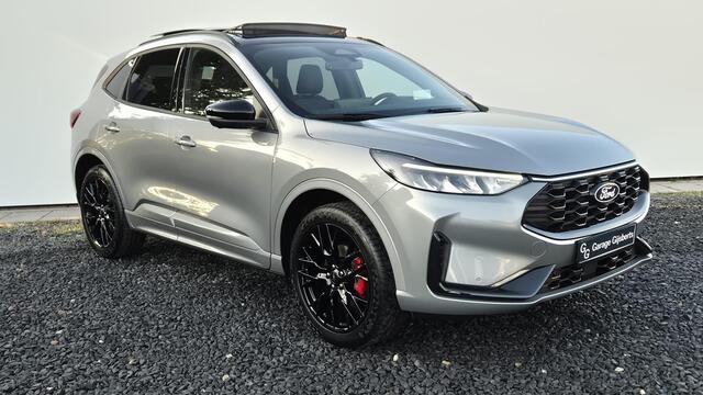 Ford KUGA 2.5 PHEV ST-Line X Black Pack - Panorama Dak - 360 Camera - ACC - Privacy Glas - 20"Wielen - Dodehoek Detectie - Winter Pack - Achterbank verwarming - Nieuw - 2100 KG Trekgewicht