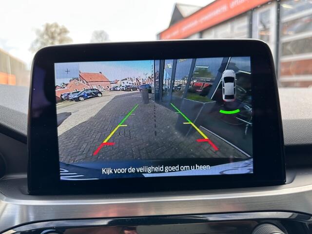 Ford KUGA 2.5 PHEV TITANIUM