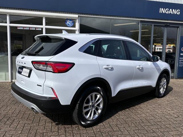 Ford KUGA 2.5 PHEV TITANIUM TREKHAAK