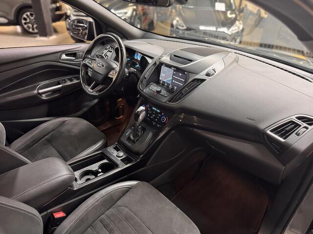 Ford KUGA 1.5 EcoBoost 182pk AWD Automaat ST Line Trekhaak Navi Camera Voorruitverwarming Dealeronderhouden