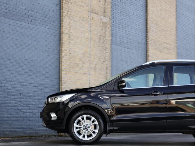 Ford KUGA 1.5 EcoBoost Titanium Trekhaak 1.800kg | CarPlay | Org. NL | Parkeerassistent