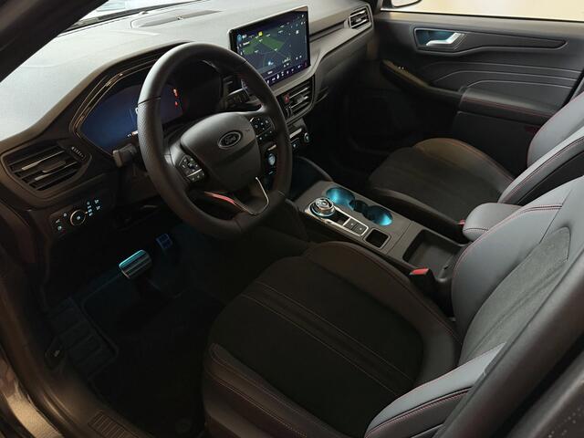 Ford KUGA Ford Kuga 2026 ST-Line X - Sterk, Stil & Luxe o B&O o Panodak o 20'' LMV o 360° Cam o Haak ? Ford Wijchen / Al 30 Jaar verkoop van Ford In Nederland / Wij leveren Nieuwe en Bijna nieuwe Ford's / Zowel : ST-Line X / St-Line / Titanium / Sound Edtioion / A