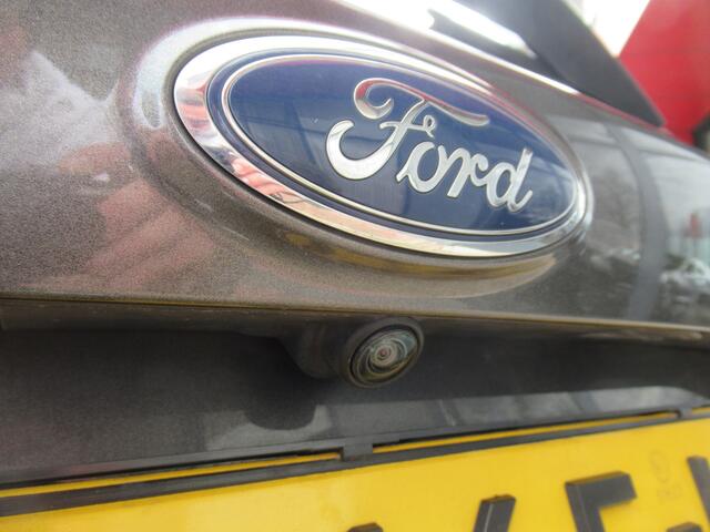 Ford KUGA 1.5 EcoBoost Vignale | Clima-Airco | Apple Carplay | Parkeercamera | Incl. BOVAG Garantie | Adapt. Cruise Control | Stoelverwarming |