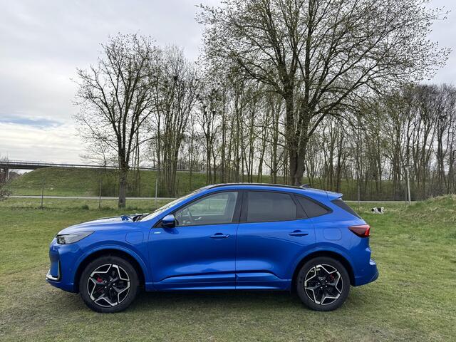 Ford KUGA 2.5 PHEV 243PK ST-Line X | TREKHAAK WEGKLAPBAAR | BLIS | WINTERPACK | MATRIX LED | HEAD-UP DISPLAY | ADAP. CRUISE | NL AUTO |