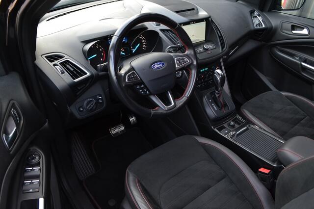 Ford KUGA 1.5 EcoBoost ST-Line 4x4 182PK Pano/Camera/Leer