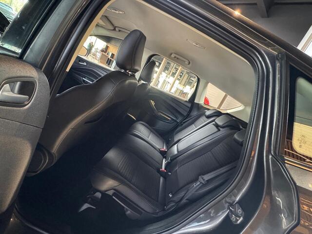 Ford KUGA 1.5 EcoBoost Titanium Navigatie Airco PDC LMV