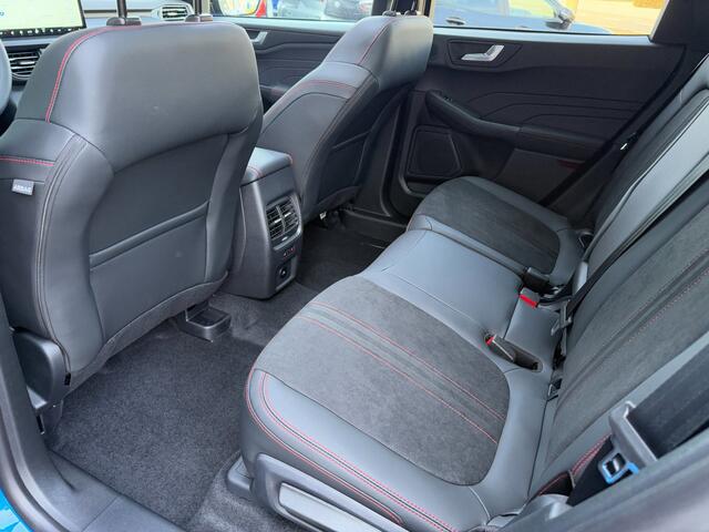 Ford KUGA 2.5 PHEV ST-Line X 243pk Black Pack PANO DAK | ELEK TREKHAAK | 20 " VELGEN | LED MATRIX | WINTERPACK |CAMERA| FULL OPTIONS