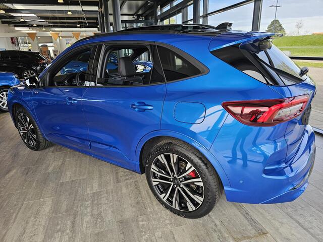 Ford KUGA 2.5 PHEV ST-Line X