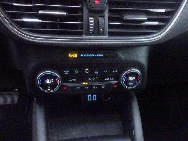 Ford KUGA 2.5 PHEV Titanium | 86.700 KM | Winterpack | Driver Pack | Trekhaak 1500 kg AHW | WORDT VERWACHT!