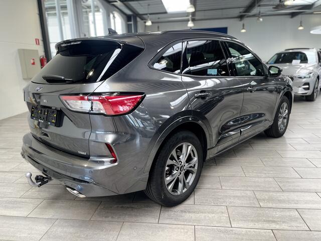 Ford KUGA 2.5 PHEV 225 pk ST-Line X | Trekhaak | Winter Pack | Adapt. cruise | Dodehoek detectie | El. a. klep | 100% dealer onderhouden |