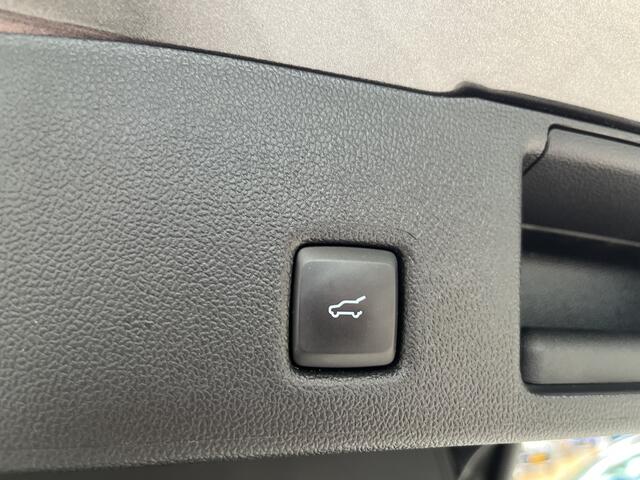 Ford KUGA 2.5 PHEV 225 pk ST-Line X | Trekhaak | Winter Pack | Adapt. cruise | Dodehoek detectie | El. a. klep | 100% dealer onderhouden |