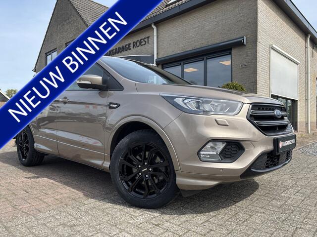 Ford KUGA 1.5 Turbo ST Line All-Seasons / Camera / Carplay