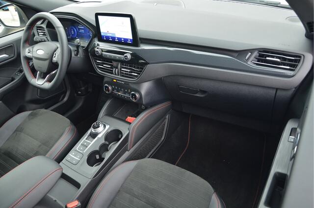 Ford KUGA ST-Line X 2.5 PHEV 225 pk | Trekhaak | Winter Pack | B&O I Camera I Full LED | El. a. klep I Garantie tm 2027