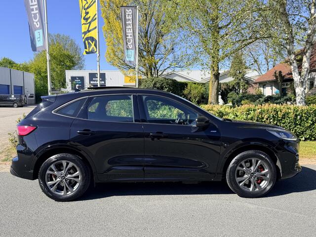 Ford KUGA 2.5 PHEV ST-Line 224PK PanooACCoTrekhaak