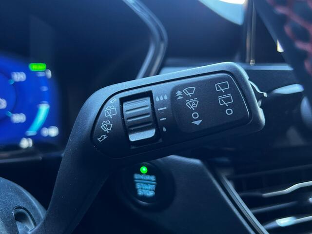 Ford KUGA 2.5 PHEV ST-Line X