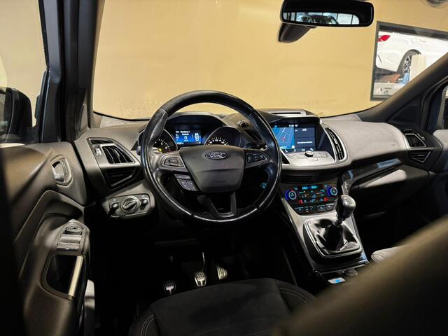 Ford KUGA 1.5 EcoBoost ST Line |Trekhaak |Stoel/Stuur/Voorruitverw. |Keyless