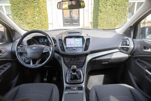 Ford KUGA 1.5 EcoBoost Titanium TREKHAAK | CAMERA | NAVI | ZEER NETTE STAAT