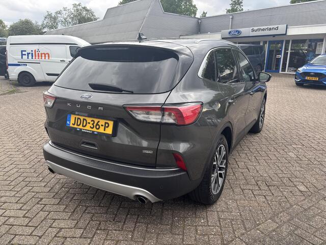 Ford KUGA 2.5 PHEV Titanium 225pk Afneembare Trekhaak | Winterpack | Apple Carplay | 18 inch velgen