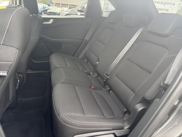 Ford KUGA 2.5 PHEV Titanium 225pk Afneembare Trekhaak | Winterpack | Apple Carplay | 18 inch velgen