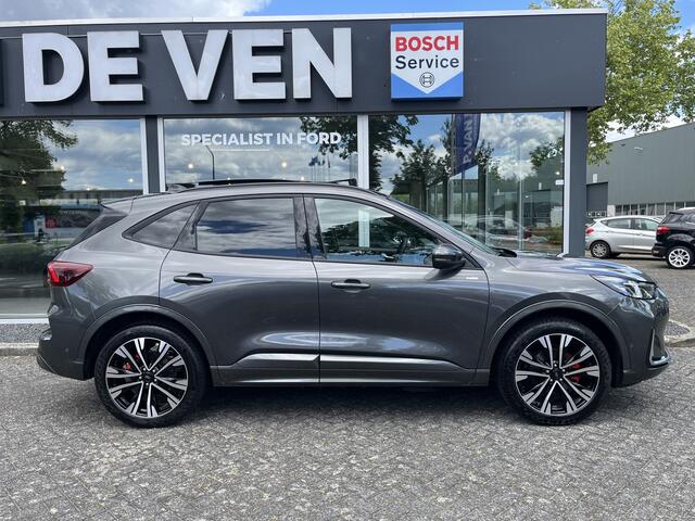Ford KUGA 2.5 PHEV ST-Line X Diamond Black Package 243pk e-CVT Automaat | 2026.75 | Ook leverbaar in meerdere kleuren | Full Options | BlueCruise | Diamond Black Package | E-Trekhaak | Panodak | Coast-to-Coast Matrix LED | 20'' | Winter Pack | Driver Assistance