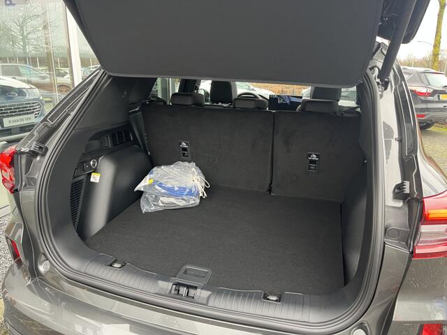 Ford KUGA 2.5 PHEV ST-Line X Black Package 243pk e-CVT Automaat | E-Trekhaak | Black Package | Driver Assistance Pack | Winter Pack | etc. etc.