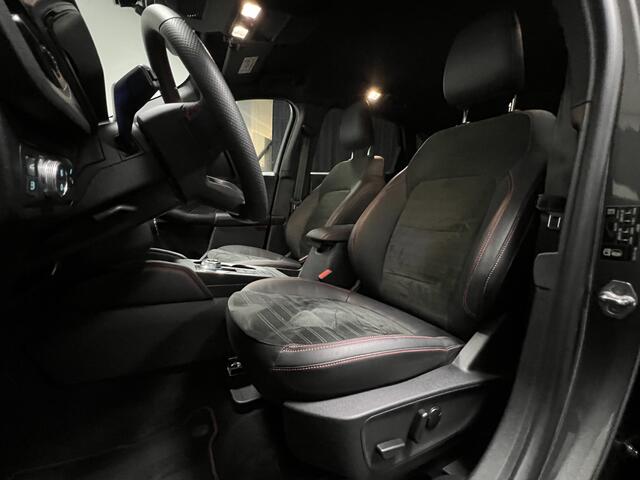Ford KUGA 2.5 PHEV ST-Line X | NAVI | WINTERPAKKET | TREKHAAK | KEYLESS |