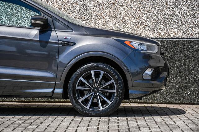 Ford KUGA 1.5 EcoBoost ST Line