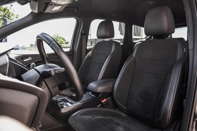 Ford KUGA 1.5 EcoBoost ST Line