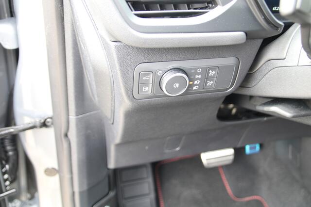 Ford KUGA 2.5 PHEV ST-Line X TREKHAAK ELEKTRISCH | WINTER-PACK | 19"LM | PANORAMA-DAK