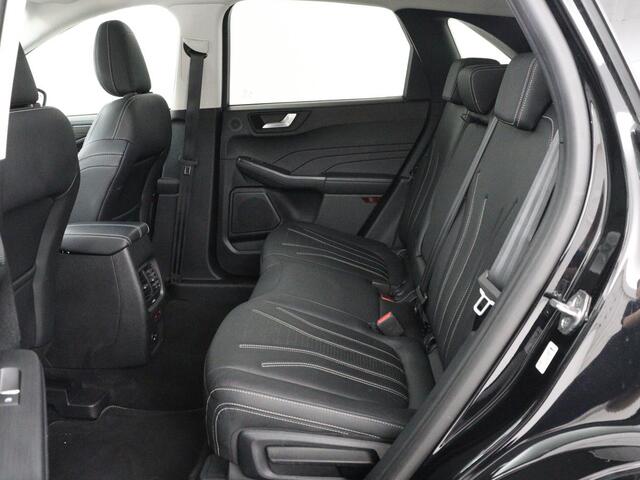 Ford KUGA 2.5 PHEV Vignale | SOH 87,4% | Leder | Trekhaak | Adaptive cruise | Side Assist | Stoelverwarming | Memory | Carplay | Navigatie | 360 Camera | B&O Sound | Keyless | PHEV | Plug In