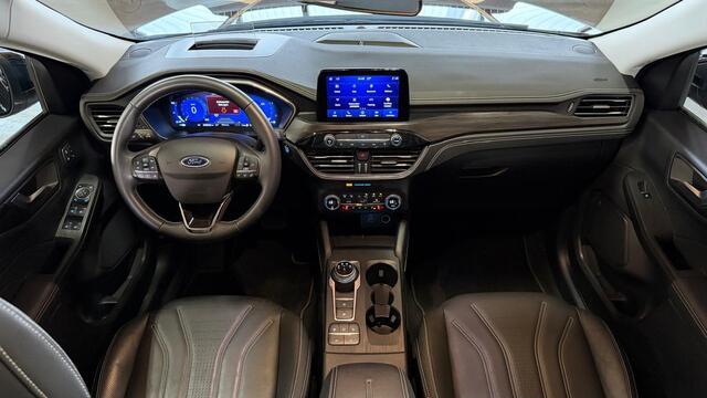 Ford KUGA 2.5 PHEV Vignale Pano / Memory-Seats / Leder / CarPlay
