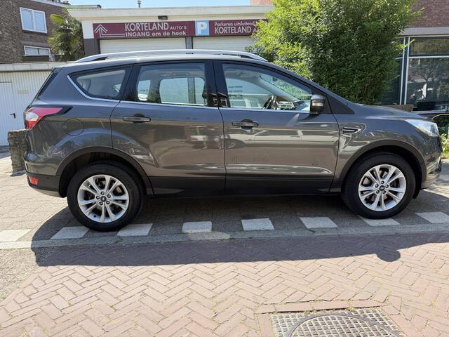 Ford KUGA 1.5 EcoBoost Titanium 4WD PANO NAVI CAMERA LEER