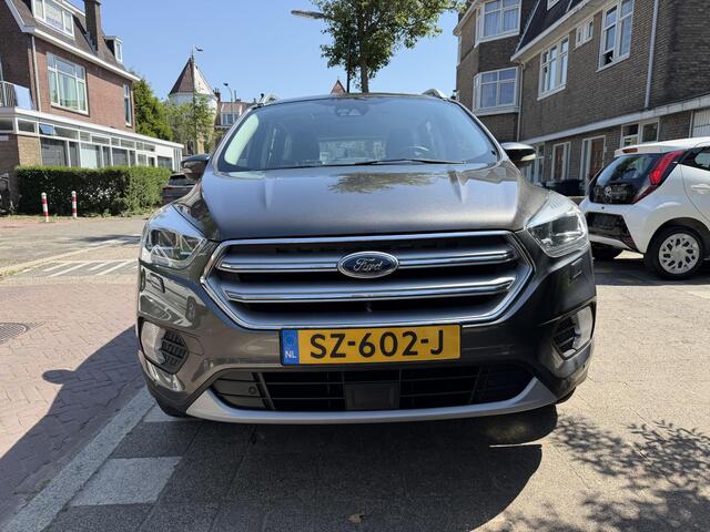 Ford KUGA 1.5 EcoBoost Titanium 4WD PANO NAVI CAMERA LEER