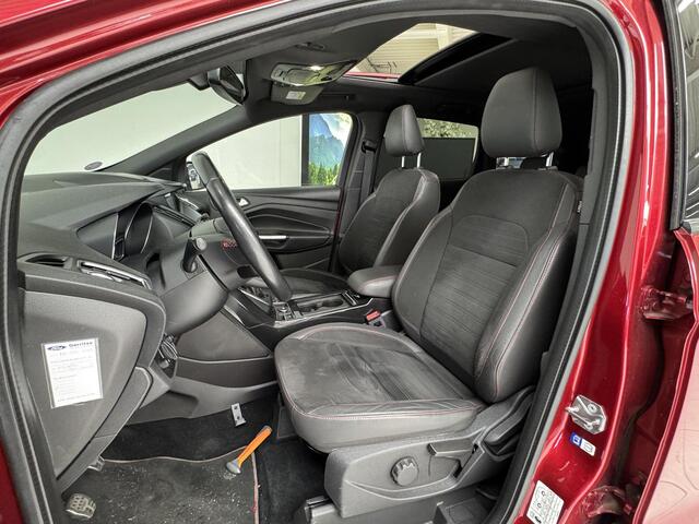 Ford KUGA 1.5 EcoBoost ST Line | Trekhaak | Panoramadak | Navigatie | Climate Control |