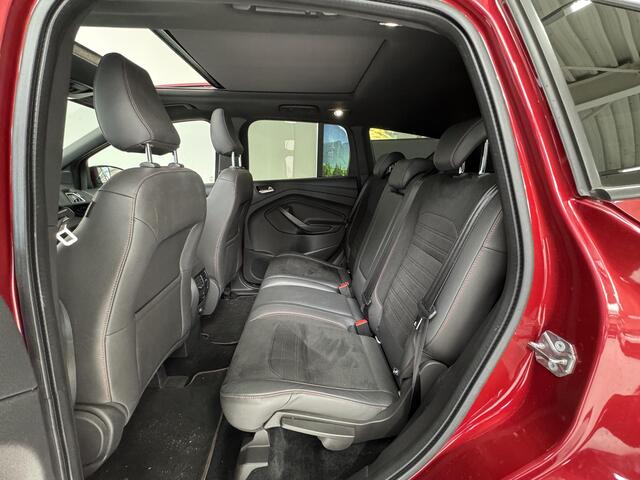 Ford KUGA 1.5 EcoBoost ST Line | Trekhaak | Panoramadak | Navigatie | Climate Control |
