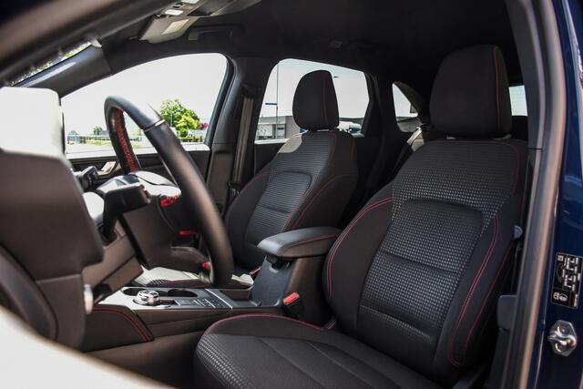 Ford KUGA 2.5 PHEV ST-Line