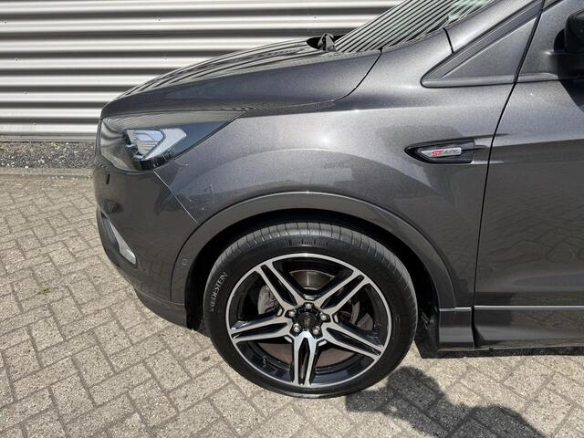 Ford KUGA 1.5 ST-Line Pano Camera Trekhaak ST